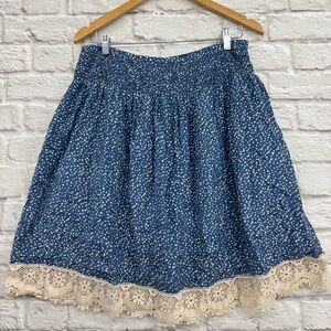 Sundance Silk Blend Polka Dot A-Line Skirt Lace Trim Smocked Waist Blue Size 10